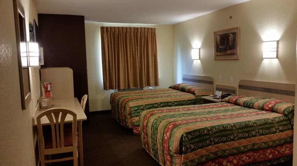 Motel 6 Humble, Tx - Houston International Airport Buitenkant foto